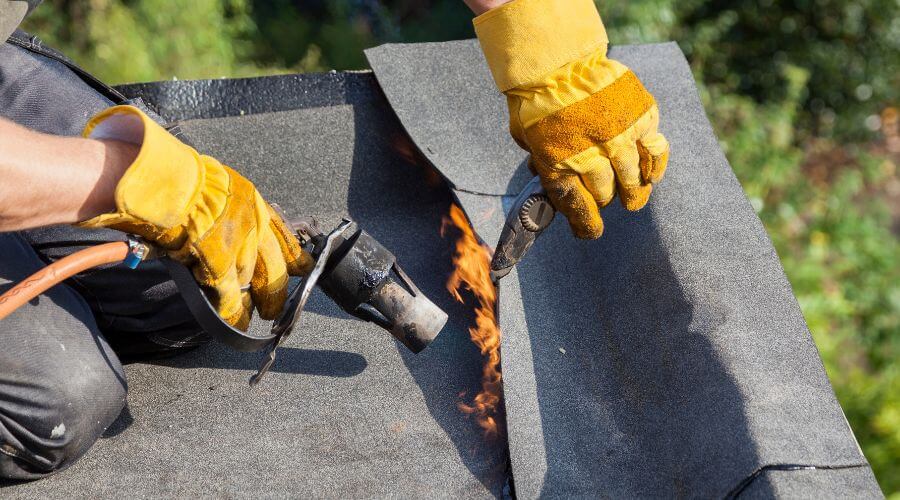 Expert Emergency Roof Repairs services in Leola, SD